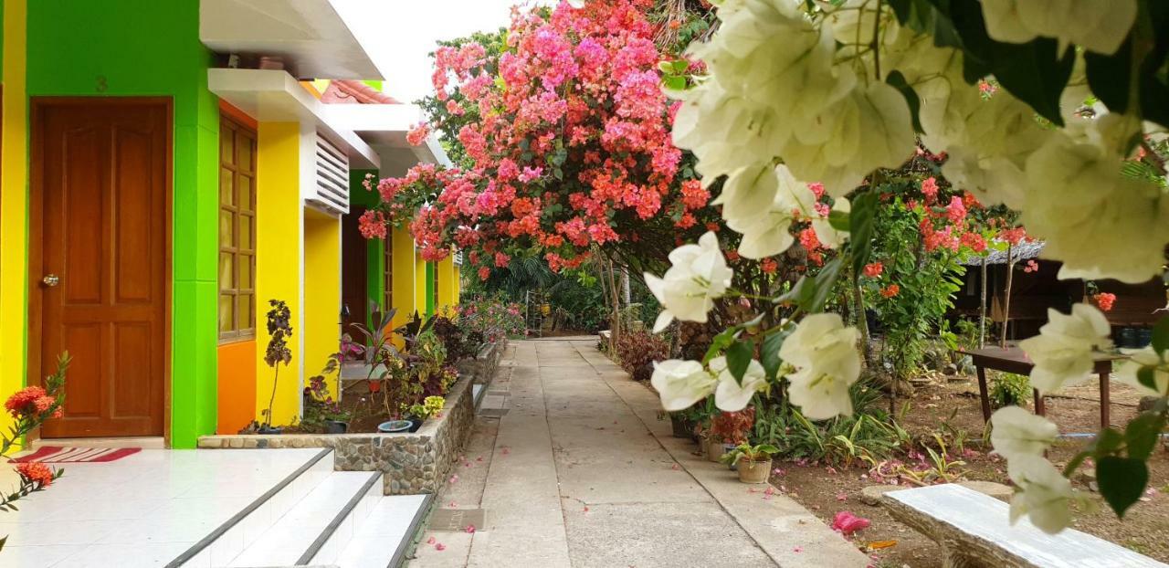 Balai Felicisima Puerto Princesa Exterior foto